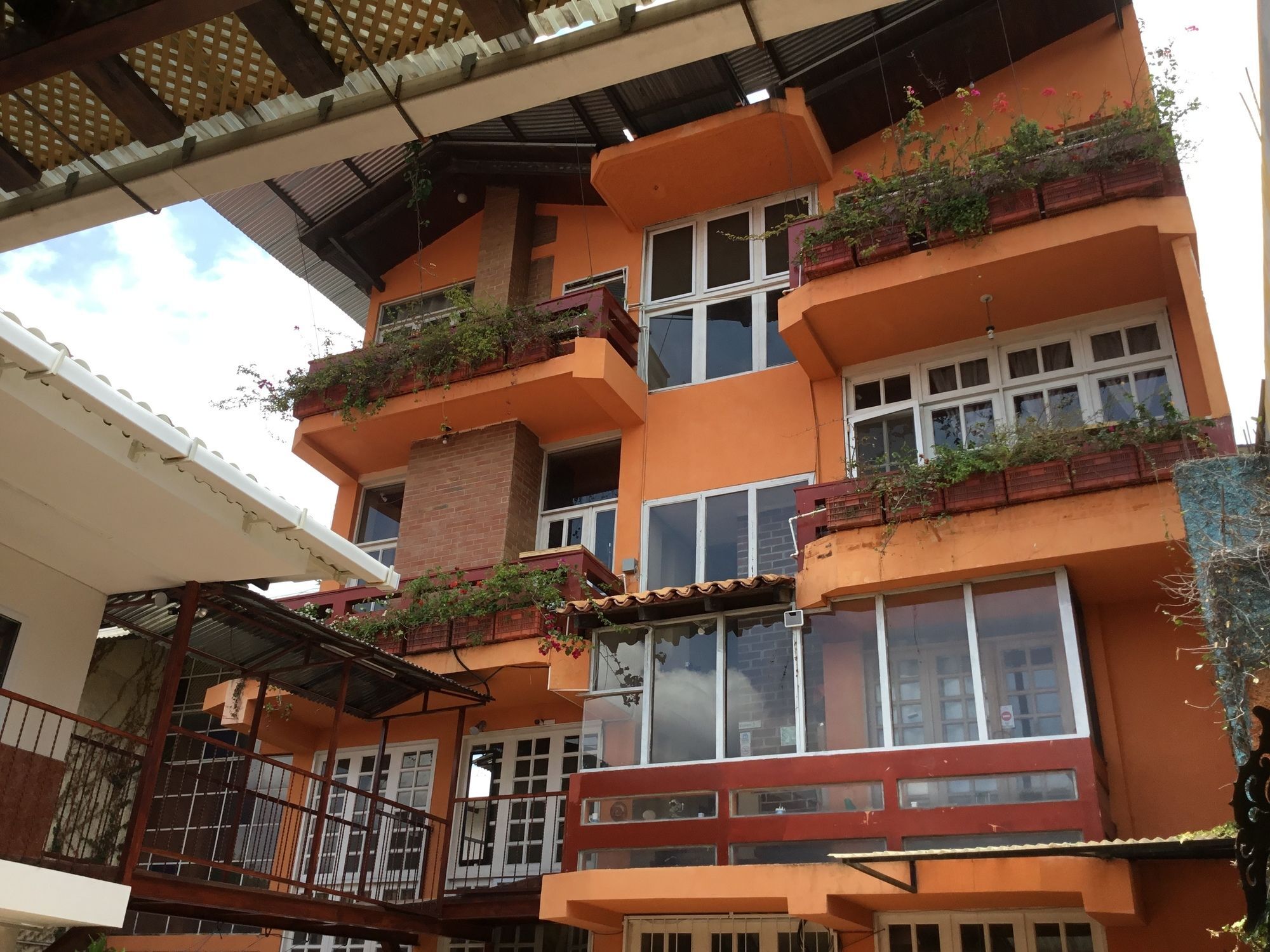 Euro Hostal Guatemala City Eksteriør bilde