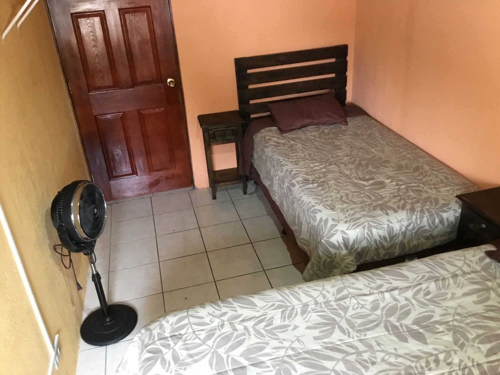 Euro Hostal Guatemala City Eksteriør bilde