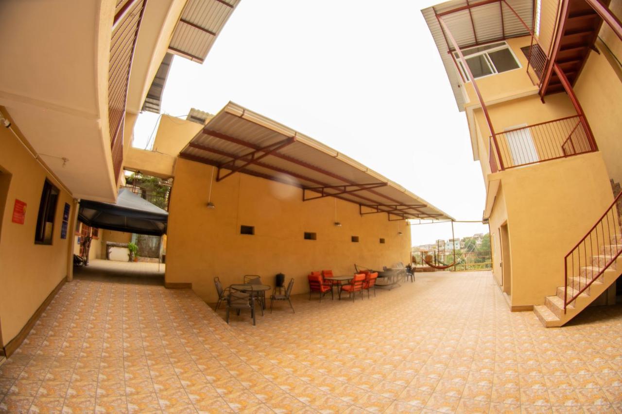 Euro Hostal Guatemala City Eksteriør bilde