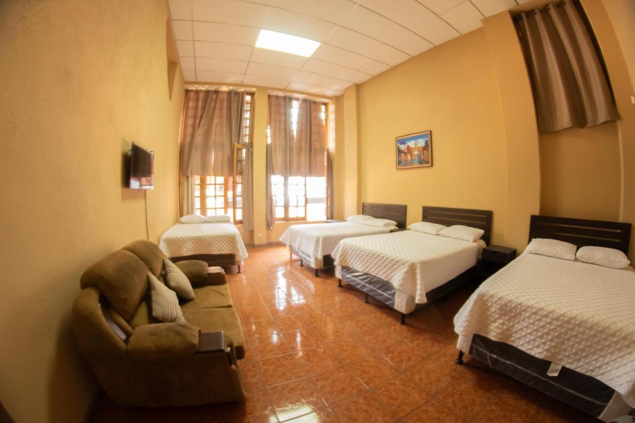 Euro Hostal Guatemala City Eksteriør bilde